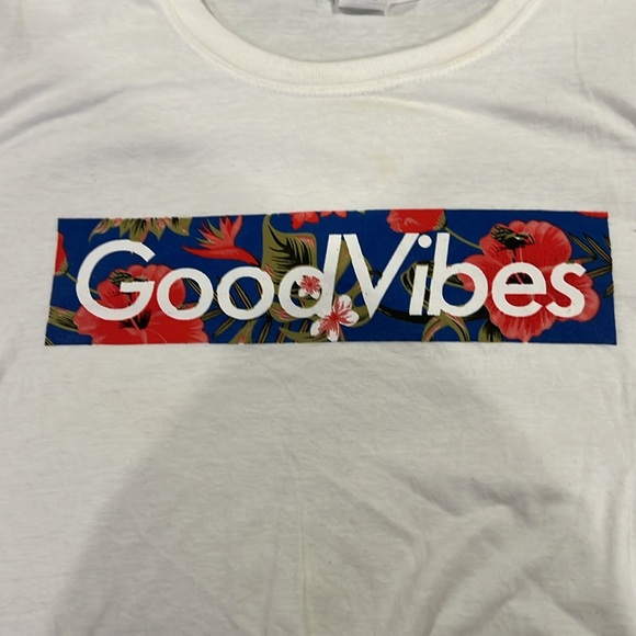 Rue 21 Good vibes t shirt - Picture 3 of 4